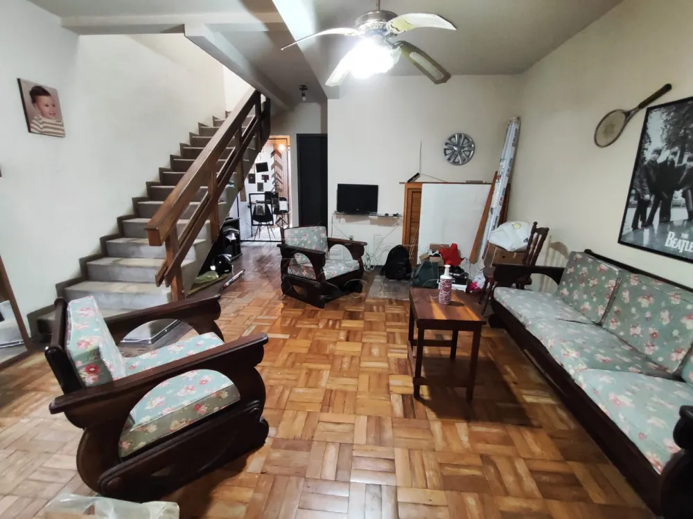 Alugar Casa / Padrão em Pelotas R$ 4.500,00 - Foto 1