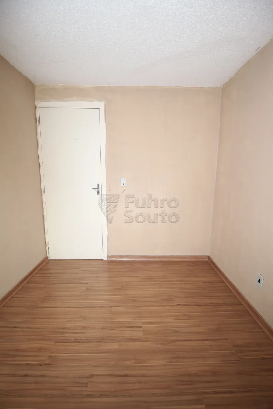 DORMITORIO Alugar Apartamento / Padrão em Pelotas R$ 750,00 - Foto 11