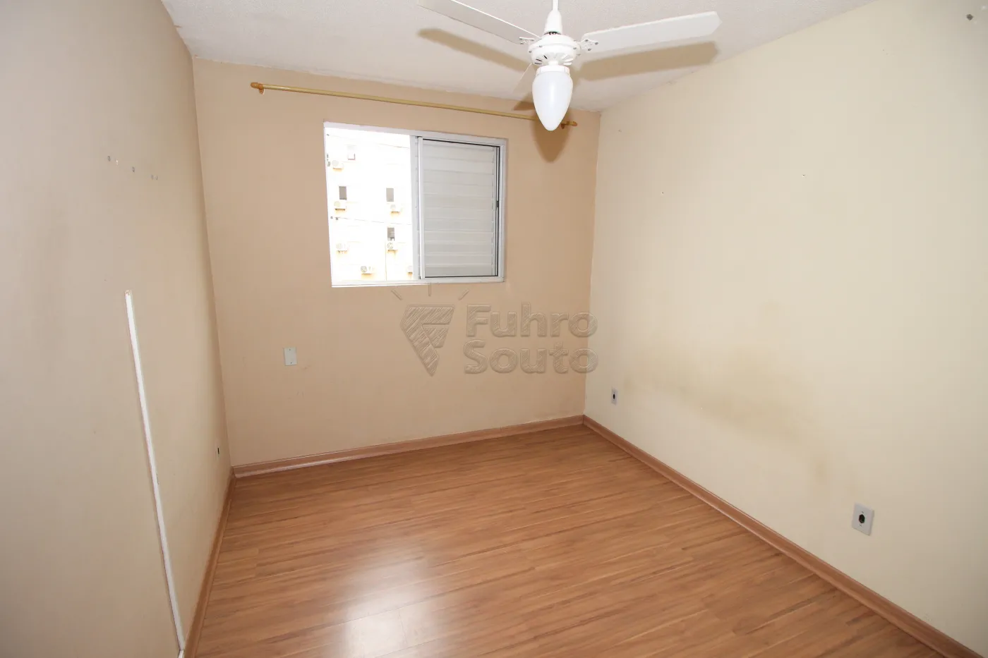 DORMITORIO 2 Alugar Apartamento / Padrão em Pelotas R$ 750,00 - Foto 13