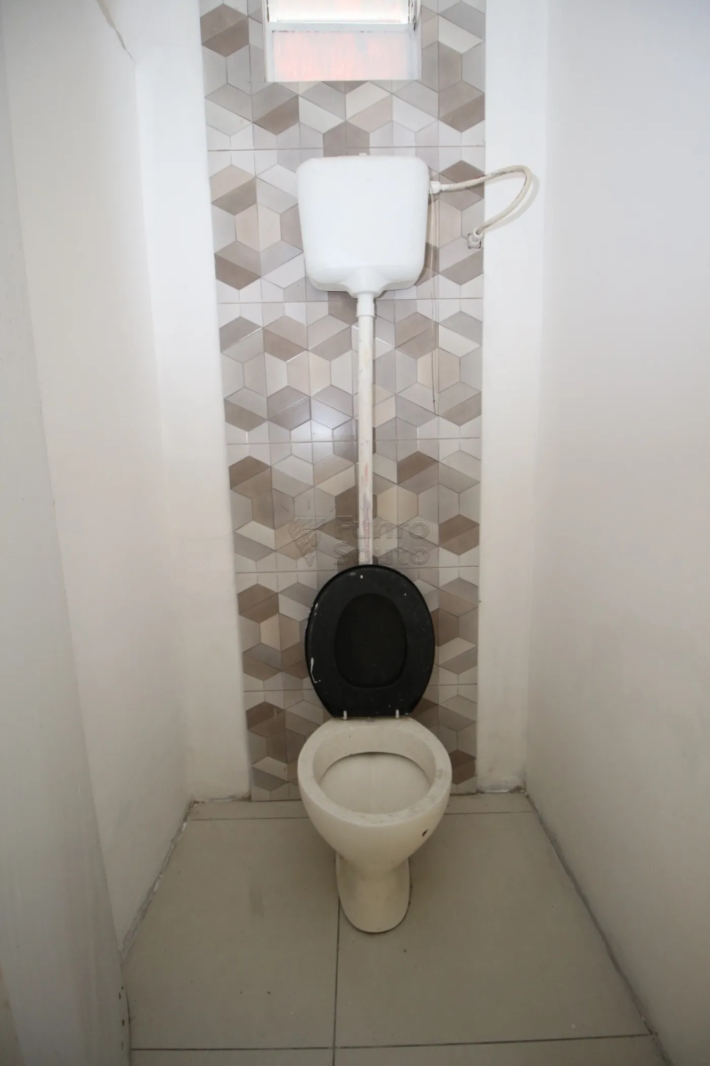 BANHEIRO 2 Alugar Comercial / Prédio em Pelotas R$ 6.400,00 - Foto 11