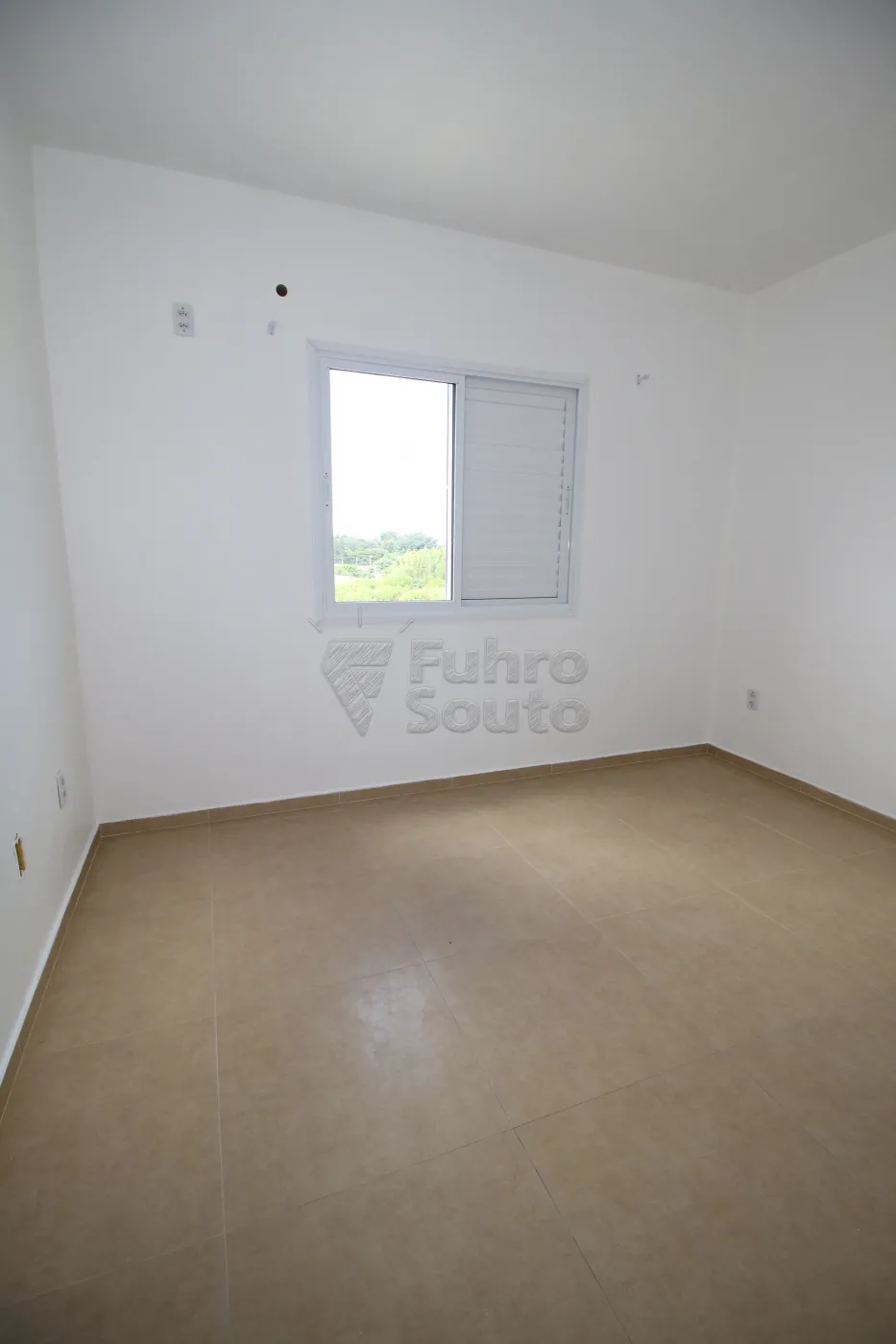 Alugar Apartamento / Padrão em Pelotas R$ 600,00 - Foto 7