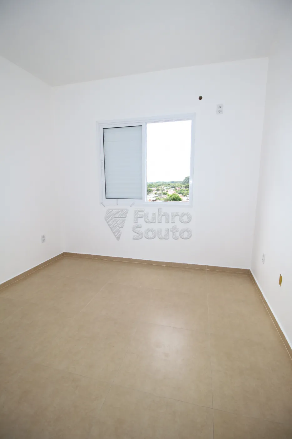 Alugar Apartamento / Padrão em Pelotas R$ 600,00 - Foto 11