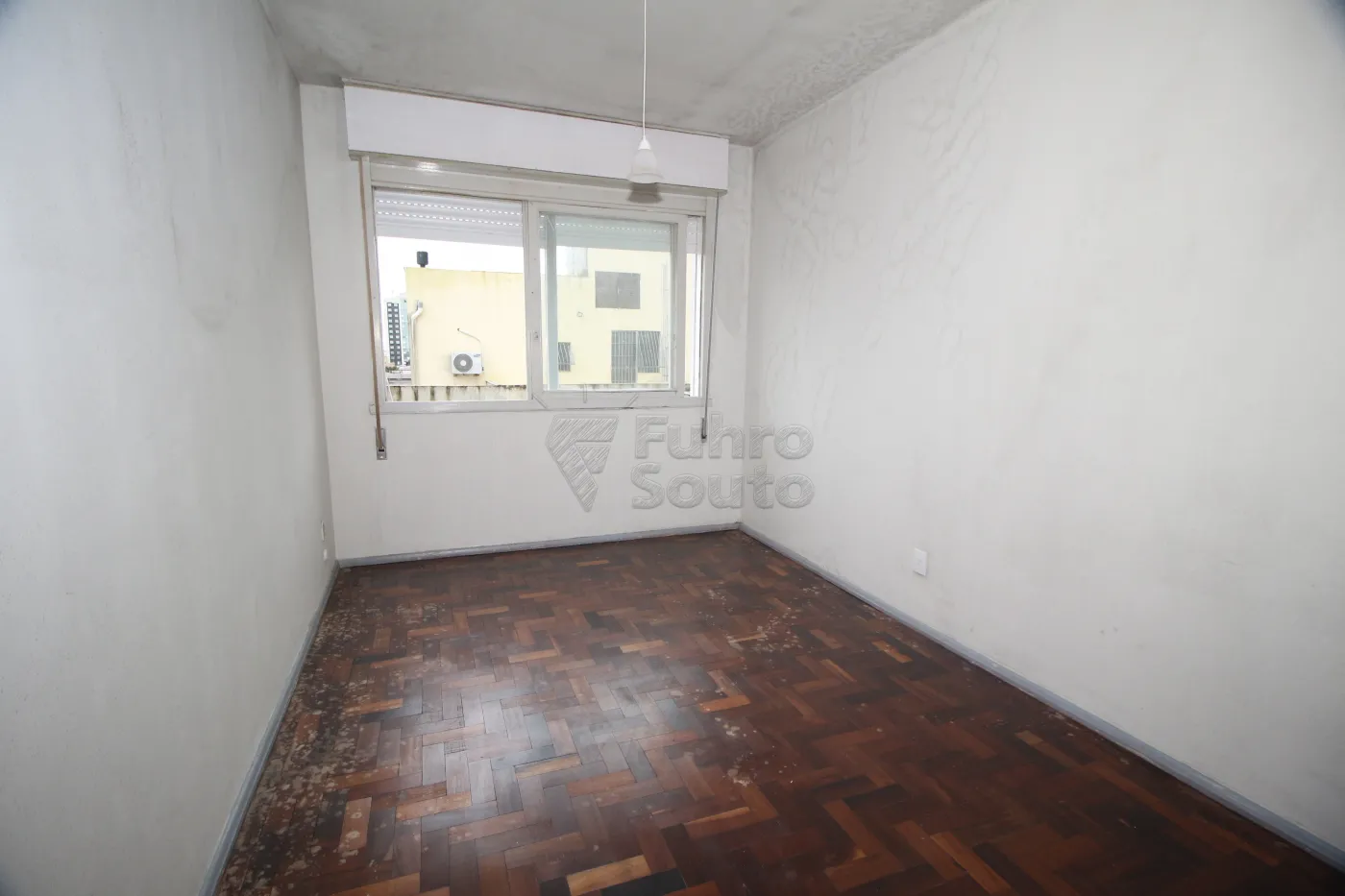 Alugar Apartamento / Padrão em Pelotas R$ 1.200,00 - Foto 7