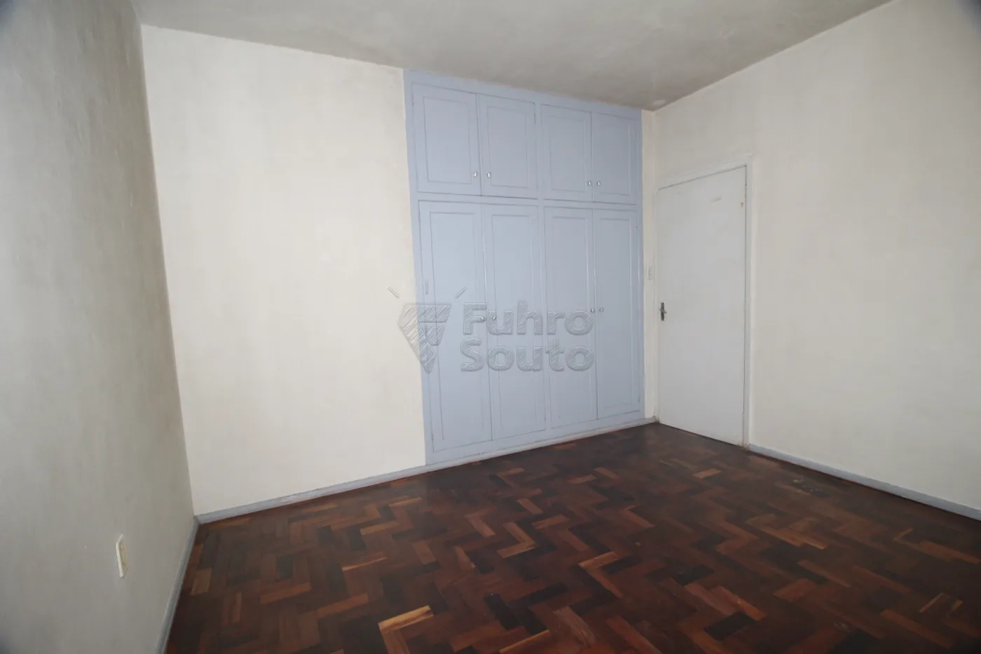 Alugar Apartamento / Padrão em Pelotas R$ 1.200,00 - Foto 18
