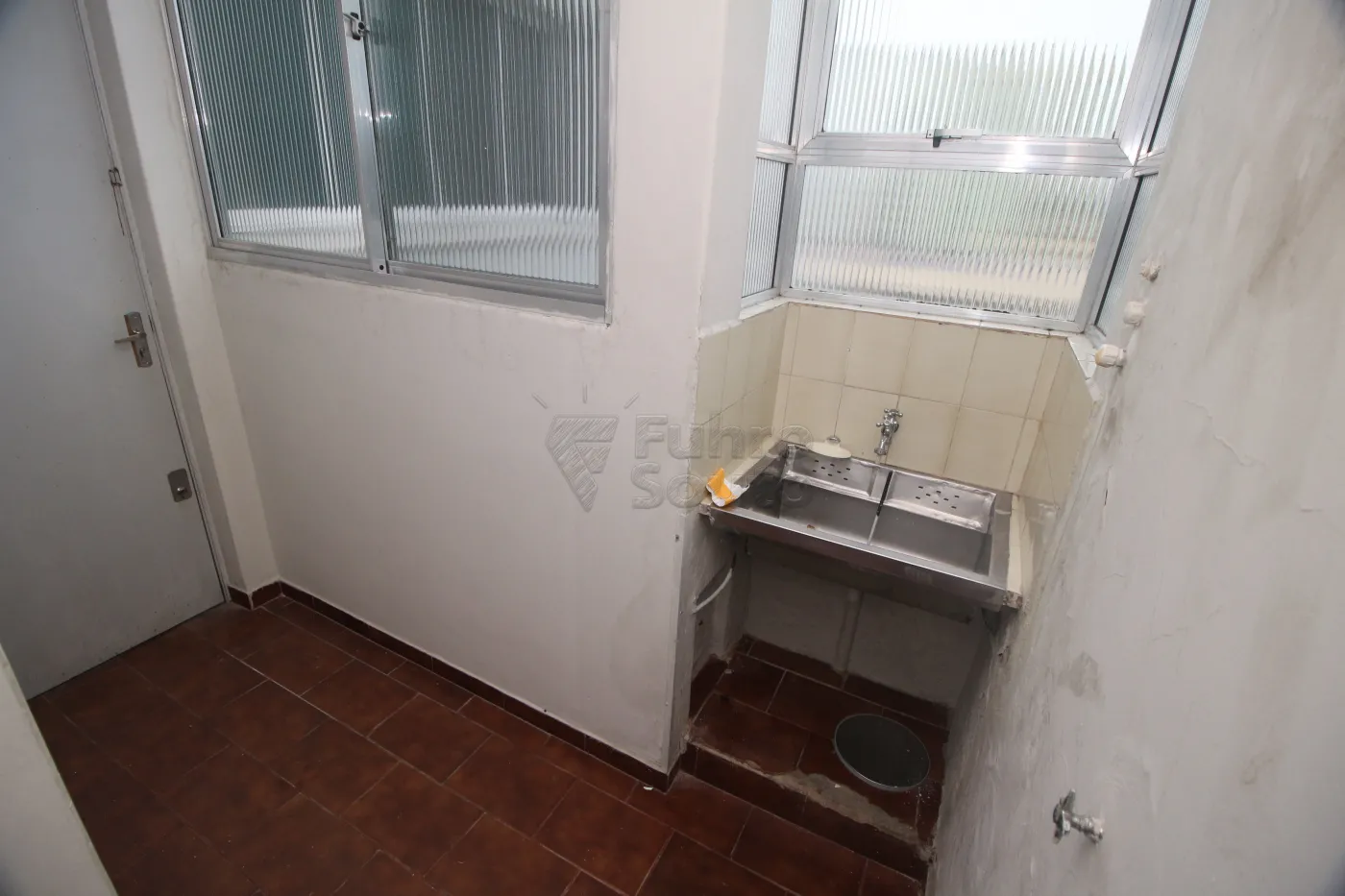 Alugar Apartamento / Padrão em Pelotas R$ 1.200,00 - Foto 26