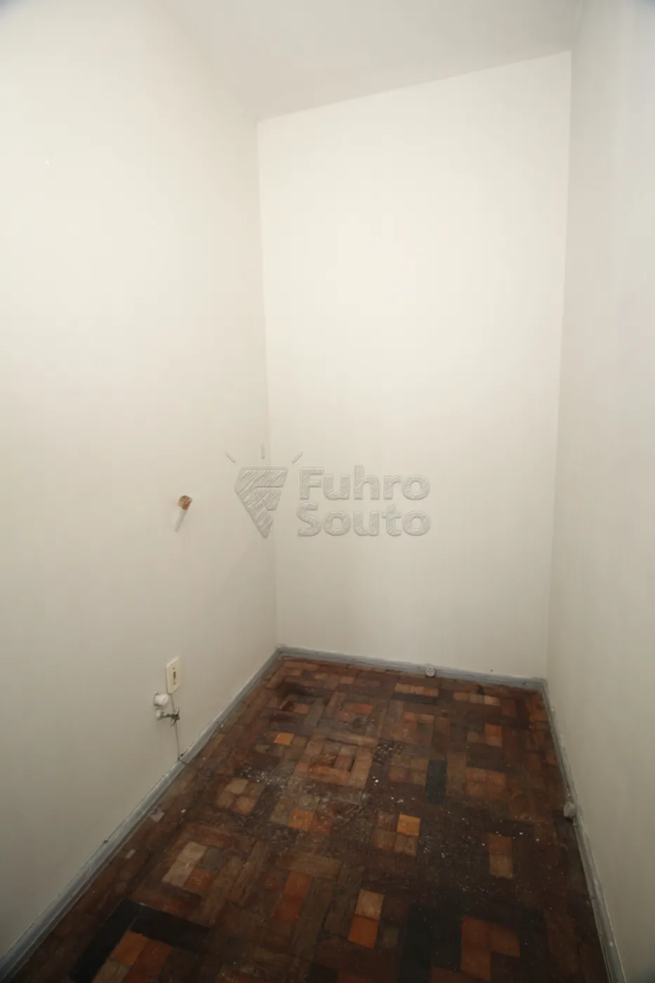 Alugar Apartamento / Padrão em Pelotas R$ 1.200,00 - Foto 28