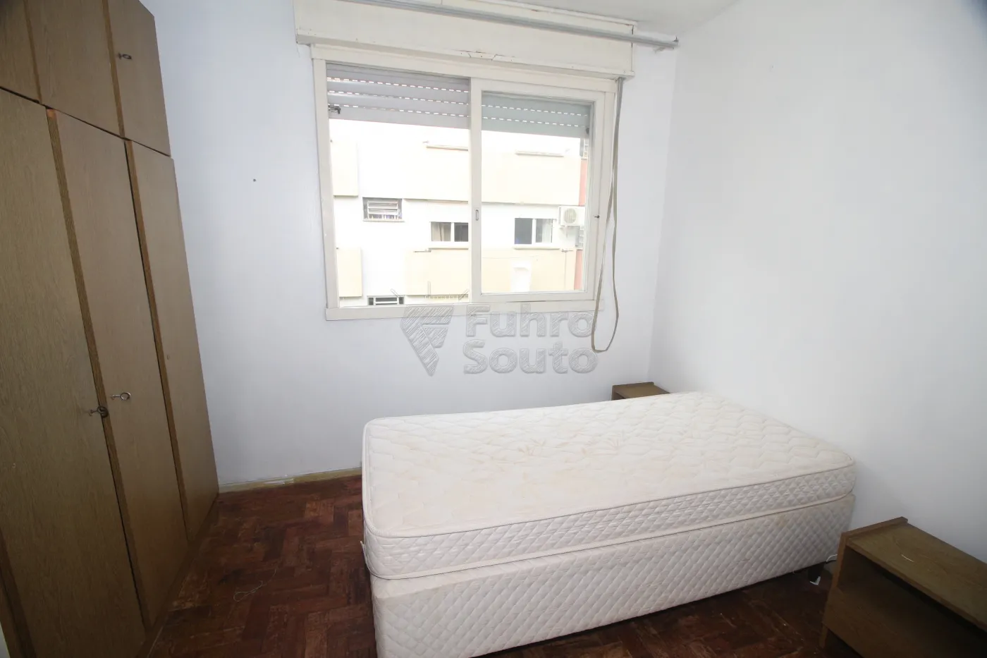 Alugar Apartamento / Padrão em Pelotas R$ 1.000,00 - Foto 6