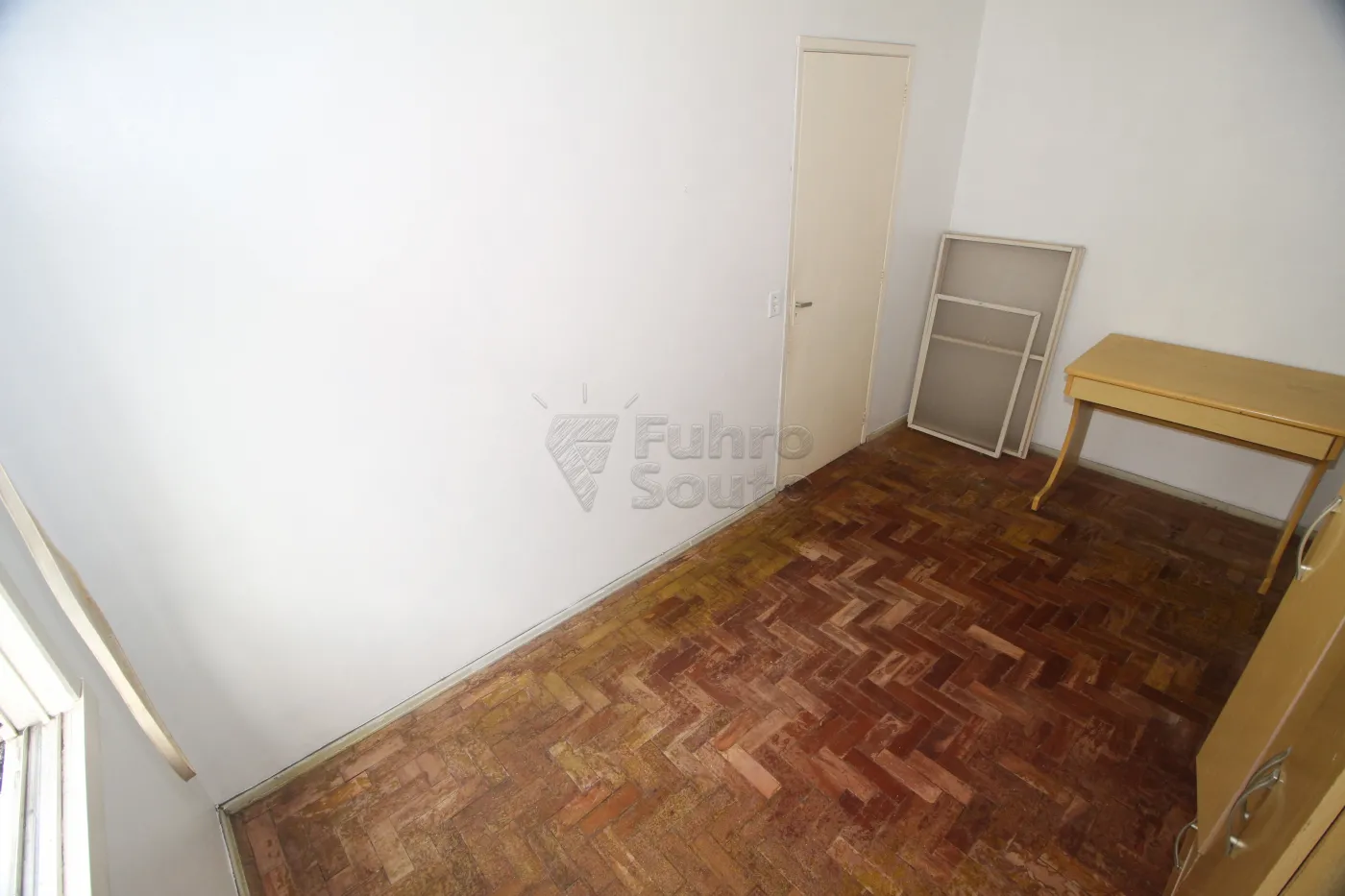 Alugar Apartamento / Padrão em Pelotas R$ 1.000,00 - Foto 14