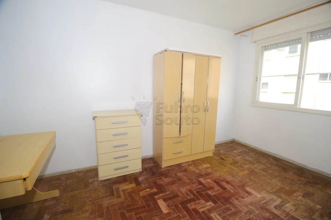Alugar Apartamento / Padrão em Pelotas R$ 1.000,00 - Foto 16