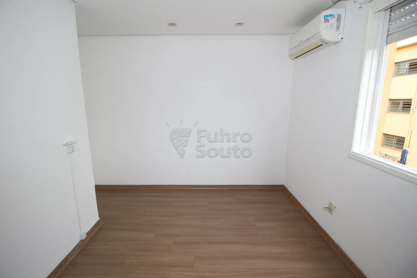 Alugar Apartamento / Padrão em Pelotas R$ 900,00 - Foto 15