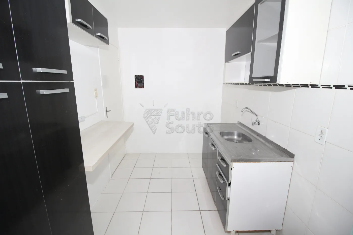Alugar Apartamento / Padrão em Pelotas R$ 900,00 - Foto 19