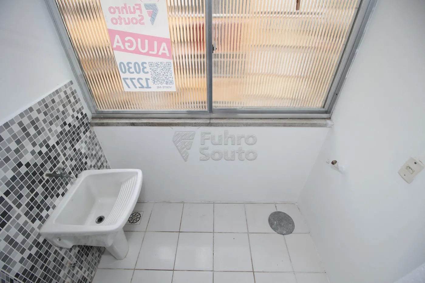 Alugar Apartamento / Padrão em Pelotas R$ 900,00 - Foto 20