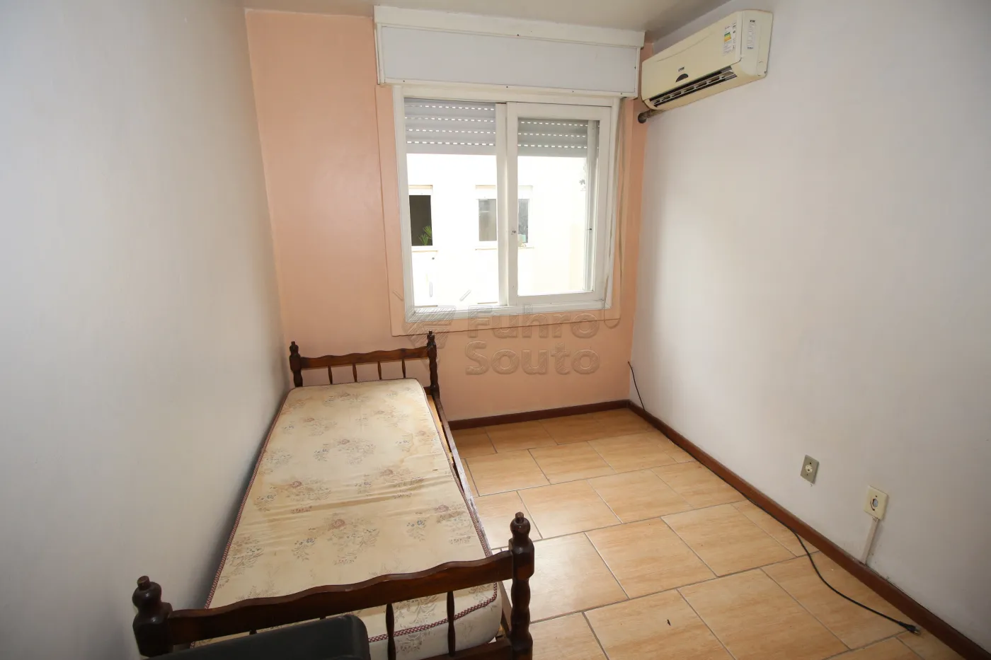 Alugar Apartamento / Padrão em Pelotas R$ 1.000,00 - Foto 13