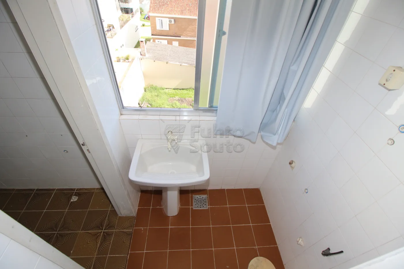 Alugar Apartamento / Padrão em Pelotas R$ 800,00 - Foto 25