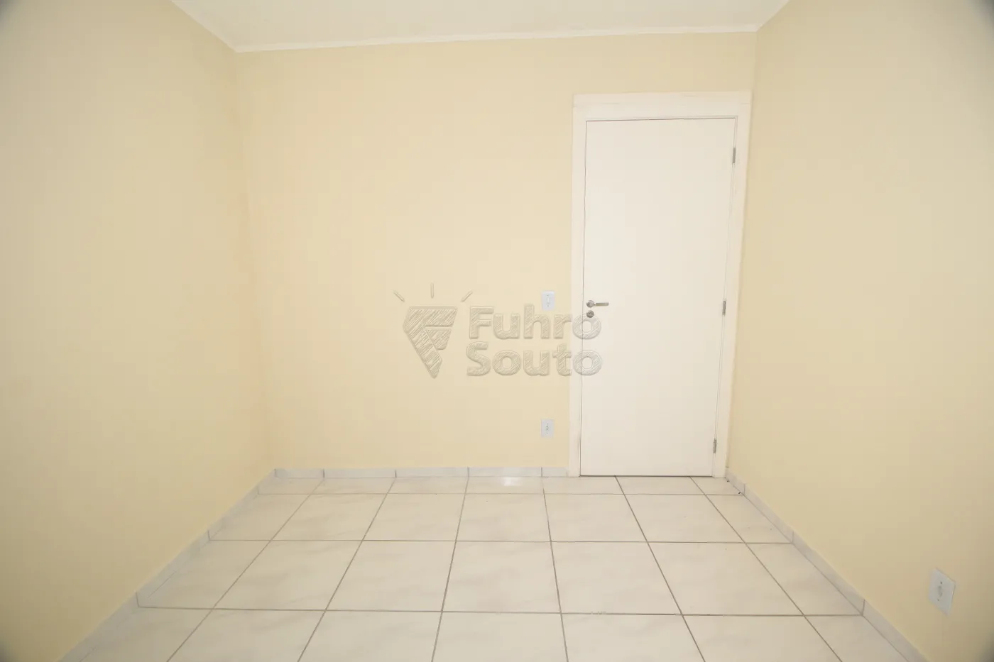 Alugar Apartamento / Padrão em Pelotas R$ 700,00 - Foto 15