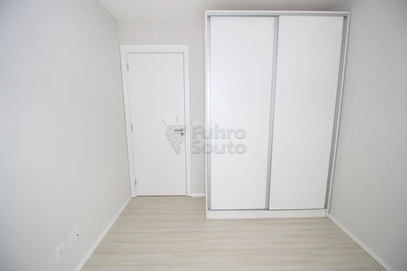 DORMITORIO Alugar Apartamento / Padrão em Pelotas R$ 1.650,00 - Foto 8