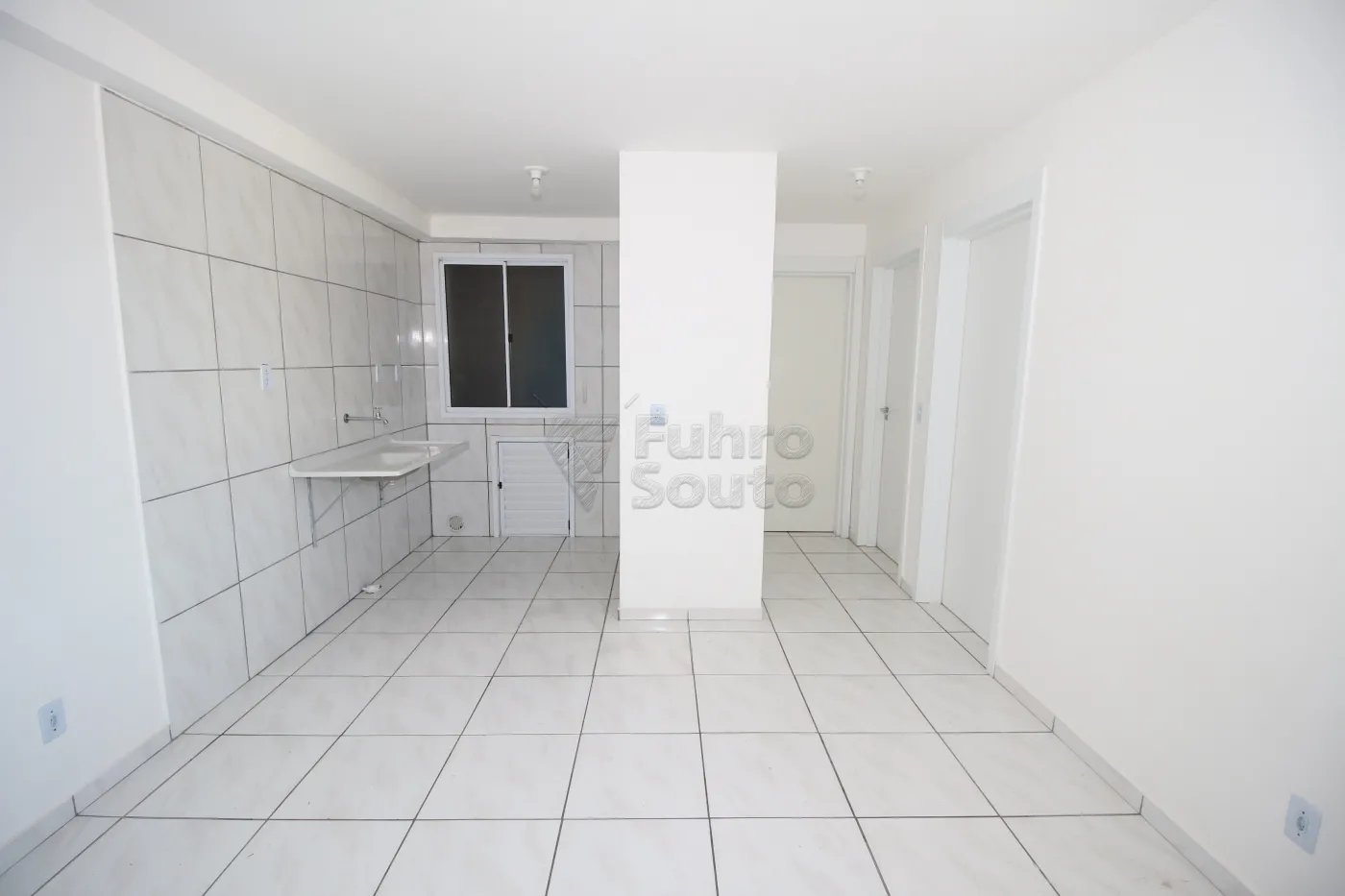 Alugar Apartamento / Padrão em Pelotas R$ 800,00 - Foto 5