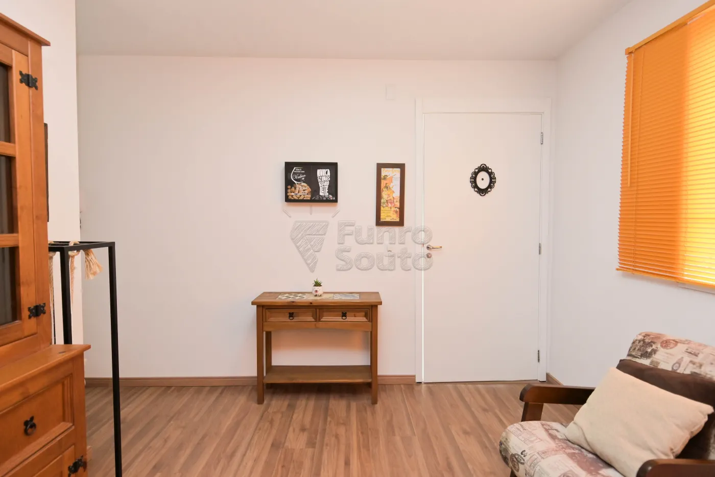 Alugar Apartamento / Padrão em Pelotas R$ 1.350,00 - Foto 11