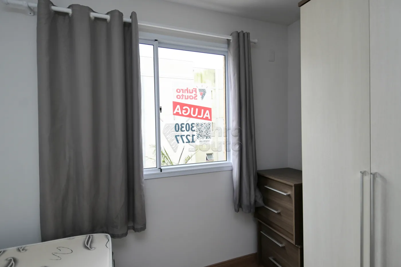 Alugar Apartamento / Padrão em Pelotas R$ 1.350,00 - Foto 12