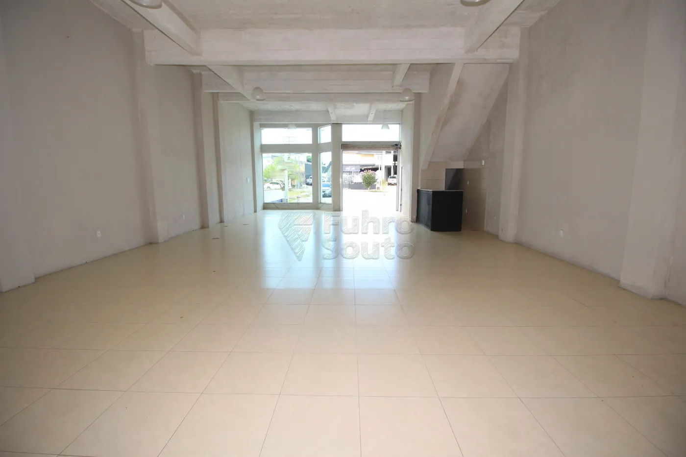 Alugar Comercial / Prédio em Pelotas R$ 5.500,00 - Foto 13