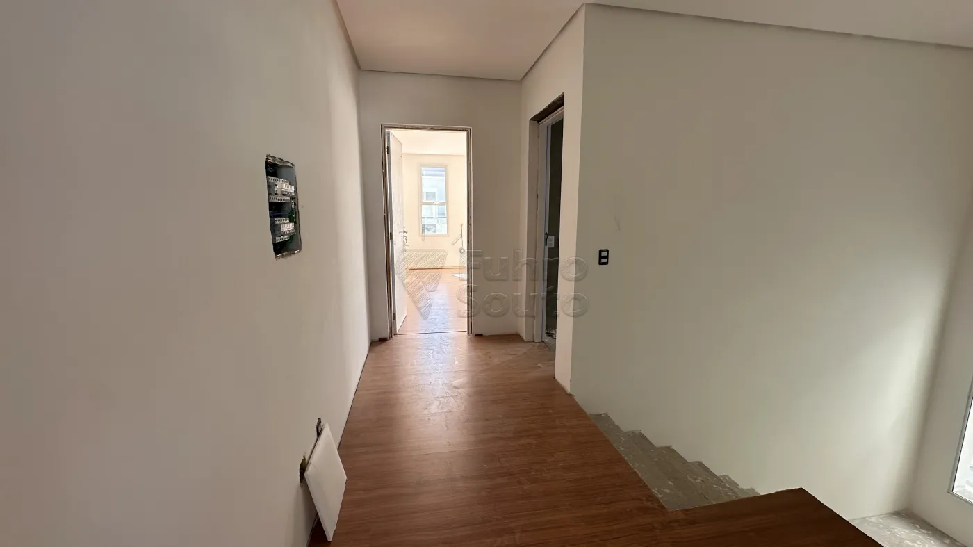 Comprar Casa / Padrão em Pelotas R$ 850.000,00 - Foto 14