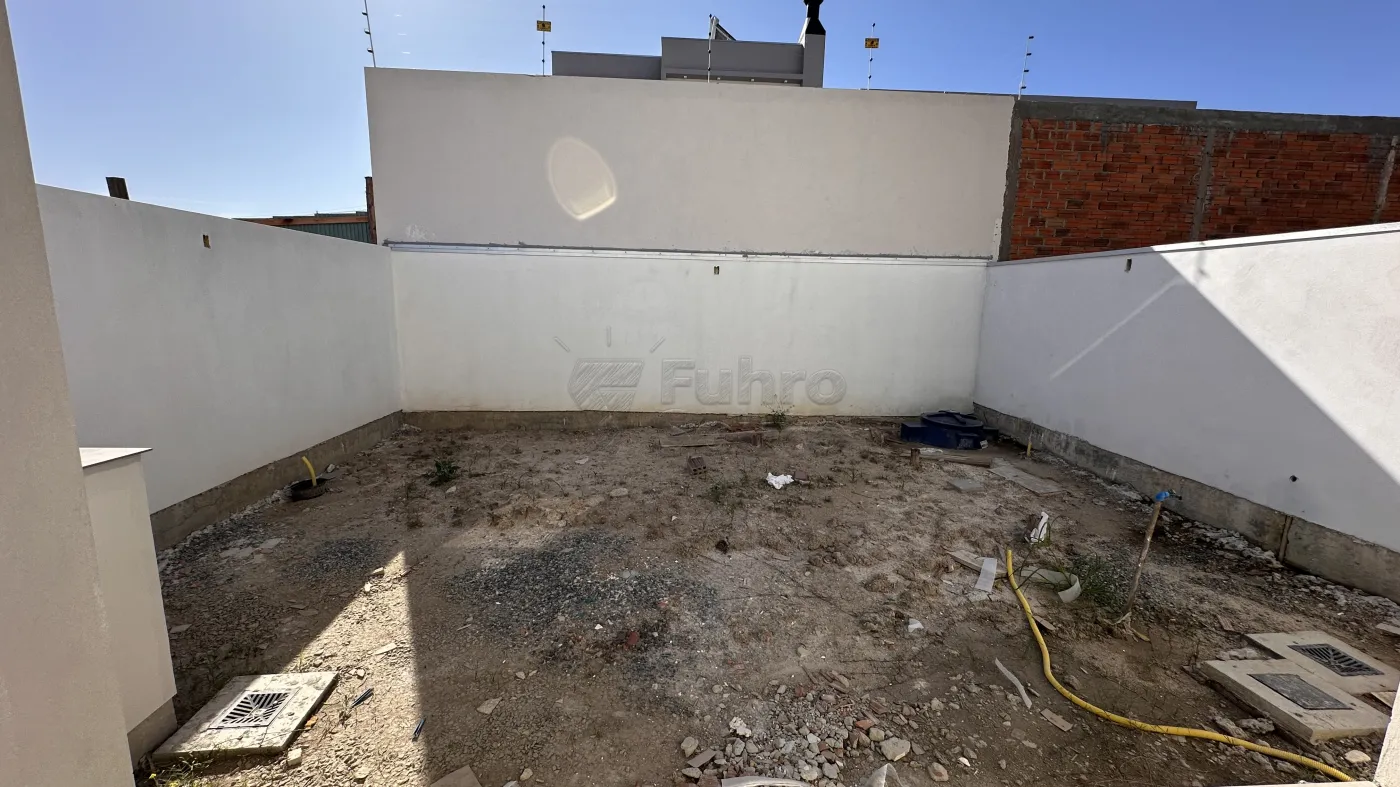 Comprar Casa / Padrão em Pelotas R$ 850.000,00 - Foto 7