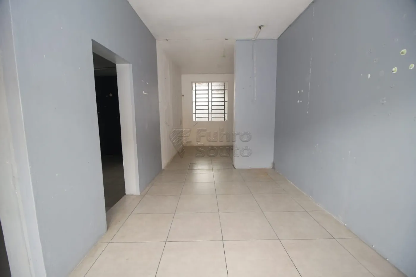 Alugar Comercial / Prédio em Pelotas R$ 1.650,00 - Foto 12