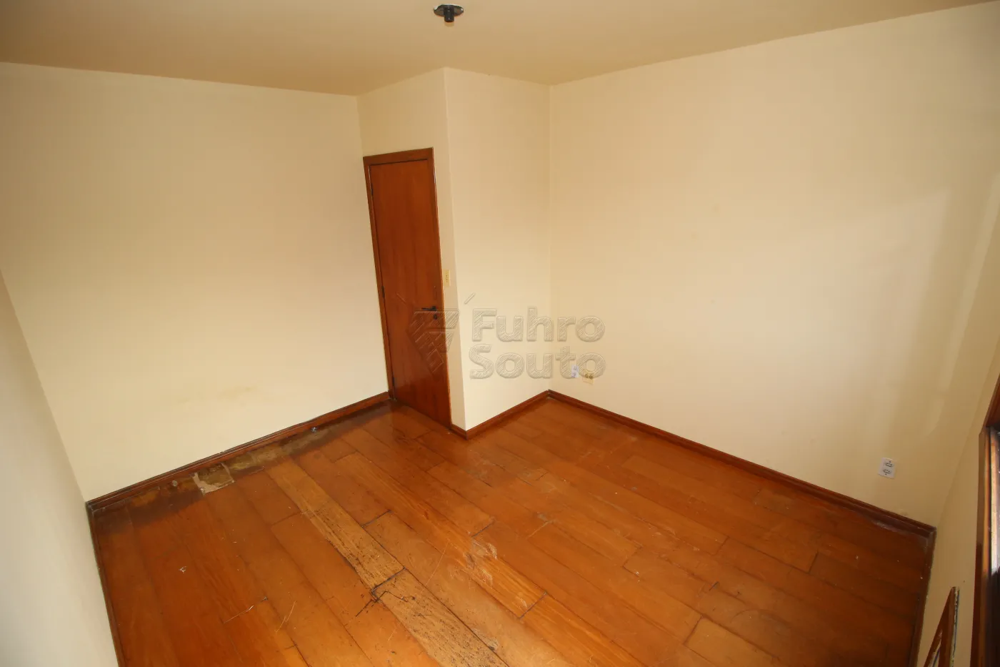 Alugar Apartamento / Padrão em Pelotas R$ 1.500,00 - Foto 19