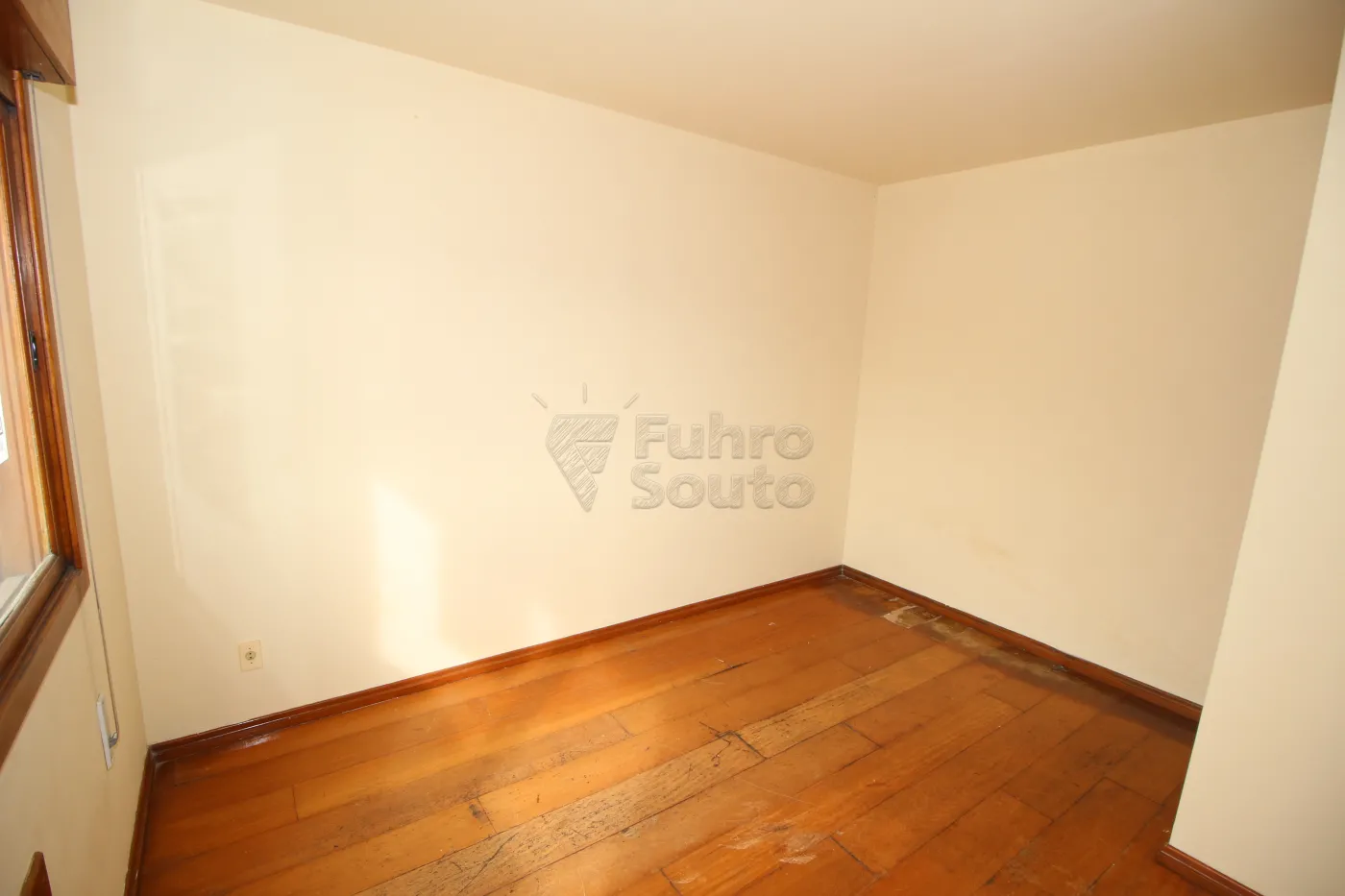 Alugar Apartamento / Padrão em Pelotas R$ 1.500,00 - Foto 20