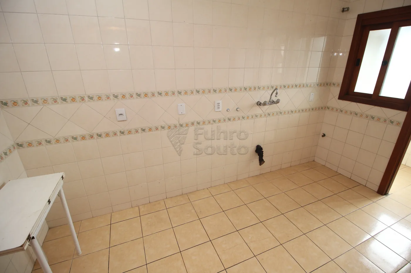 Alugar Apartamento / Padrão em Pelotas R$ 1.500,00 - Foto 24