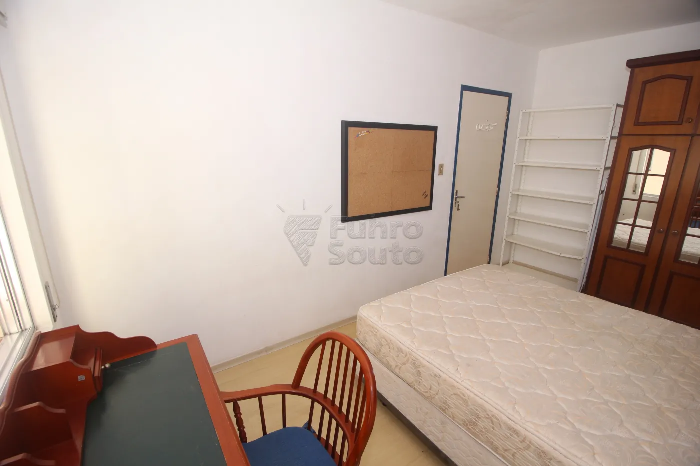 Alugar Apartamento / Padrão em Pelotas R$ 990,00 - Foto 13