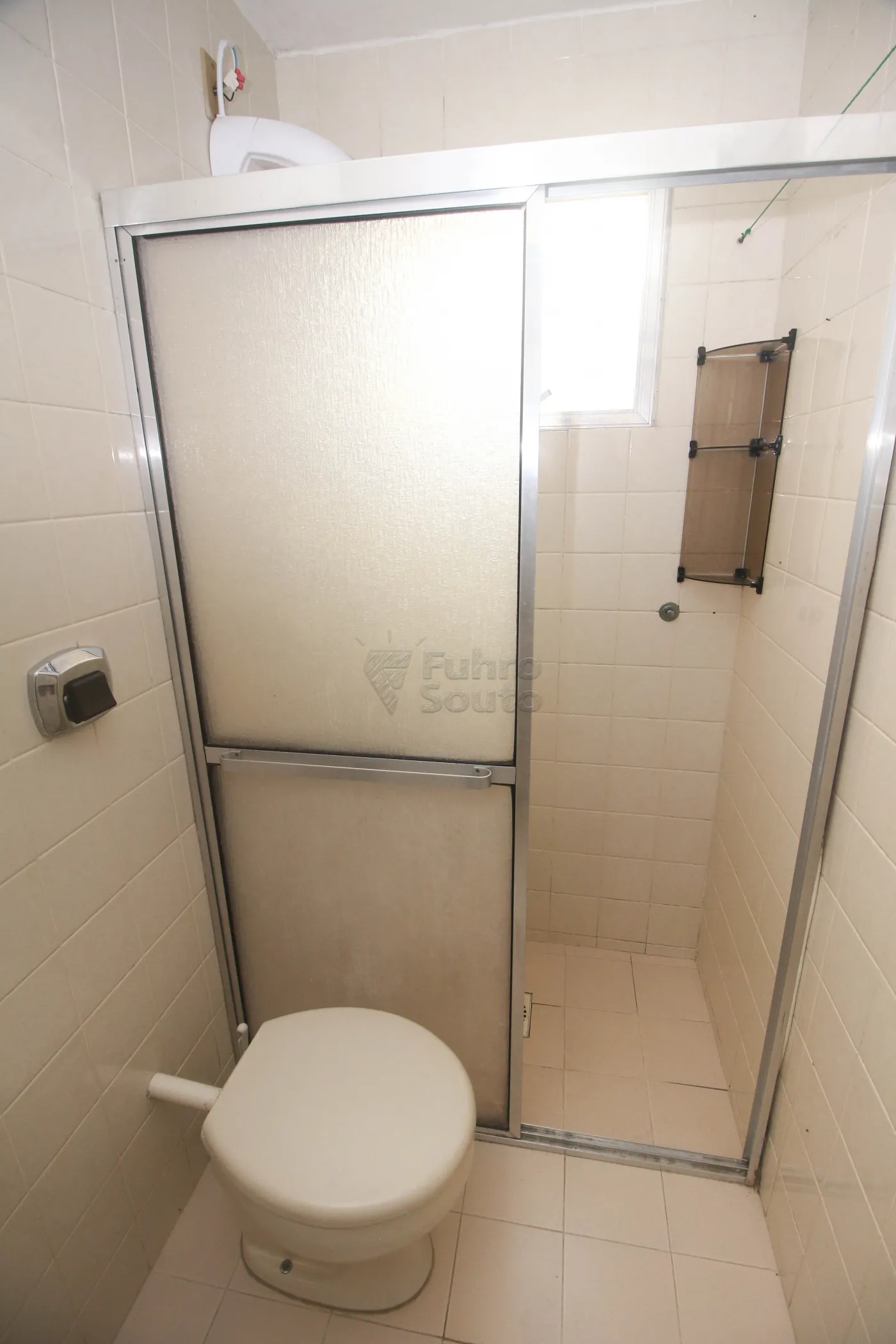 Alugar Apartamento / Padrão em Pelotas R$ 990,00 - Foto 20