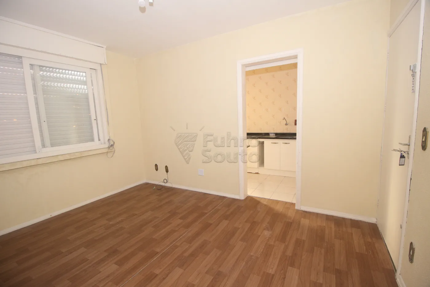 Alugar Apartamento / Padrão em Pelotas R$ 600,00 - Foto 3