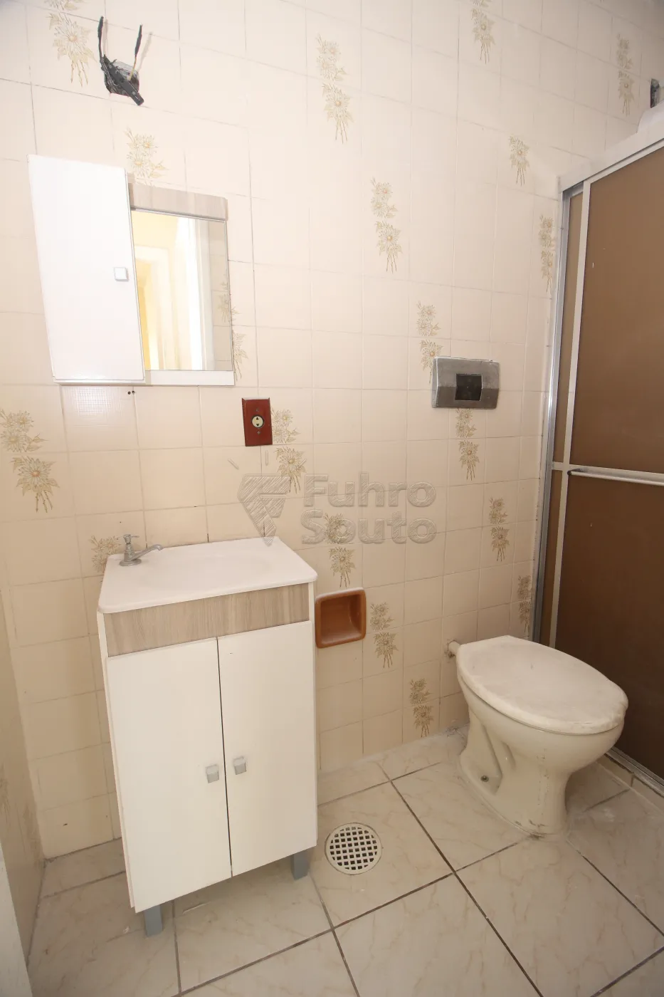 Alugar Apartamento / Padrão em Pelotas R$ 600,00 - Foto 24