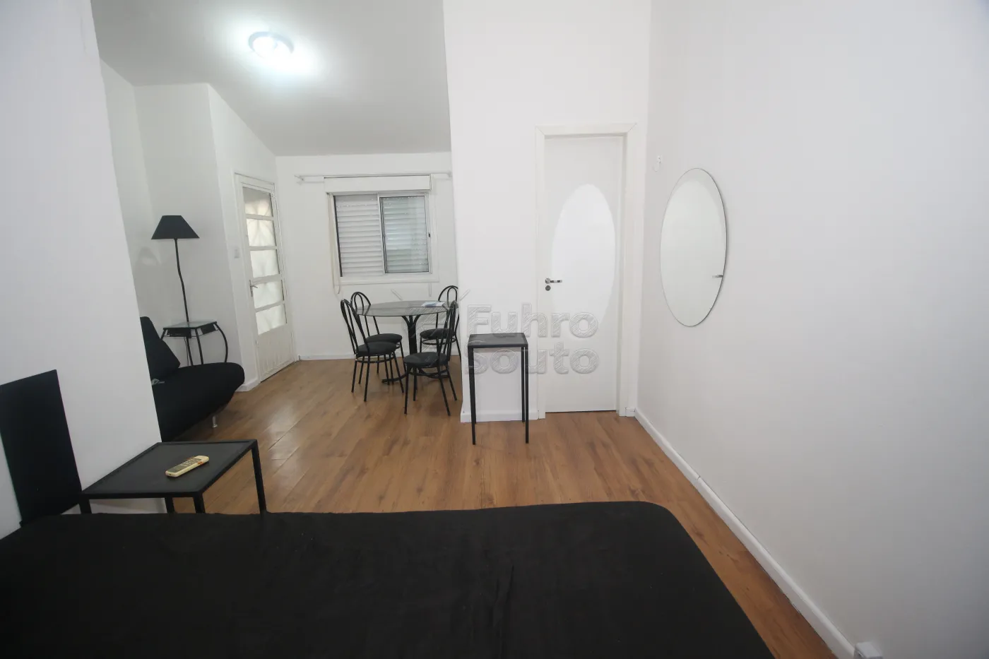 Alugar Apartamento / Padrão em Pelotas R$ 900,00 - Foto 9