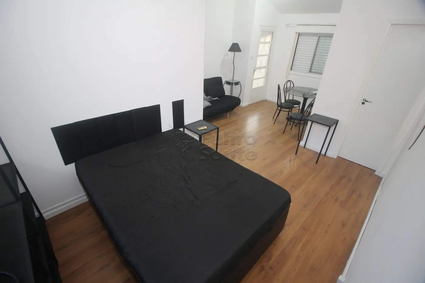 Alugar Apartamento / Padrão em Pelotas R$ 900,00 - Foto 10