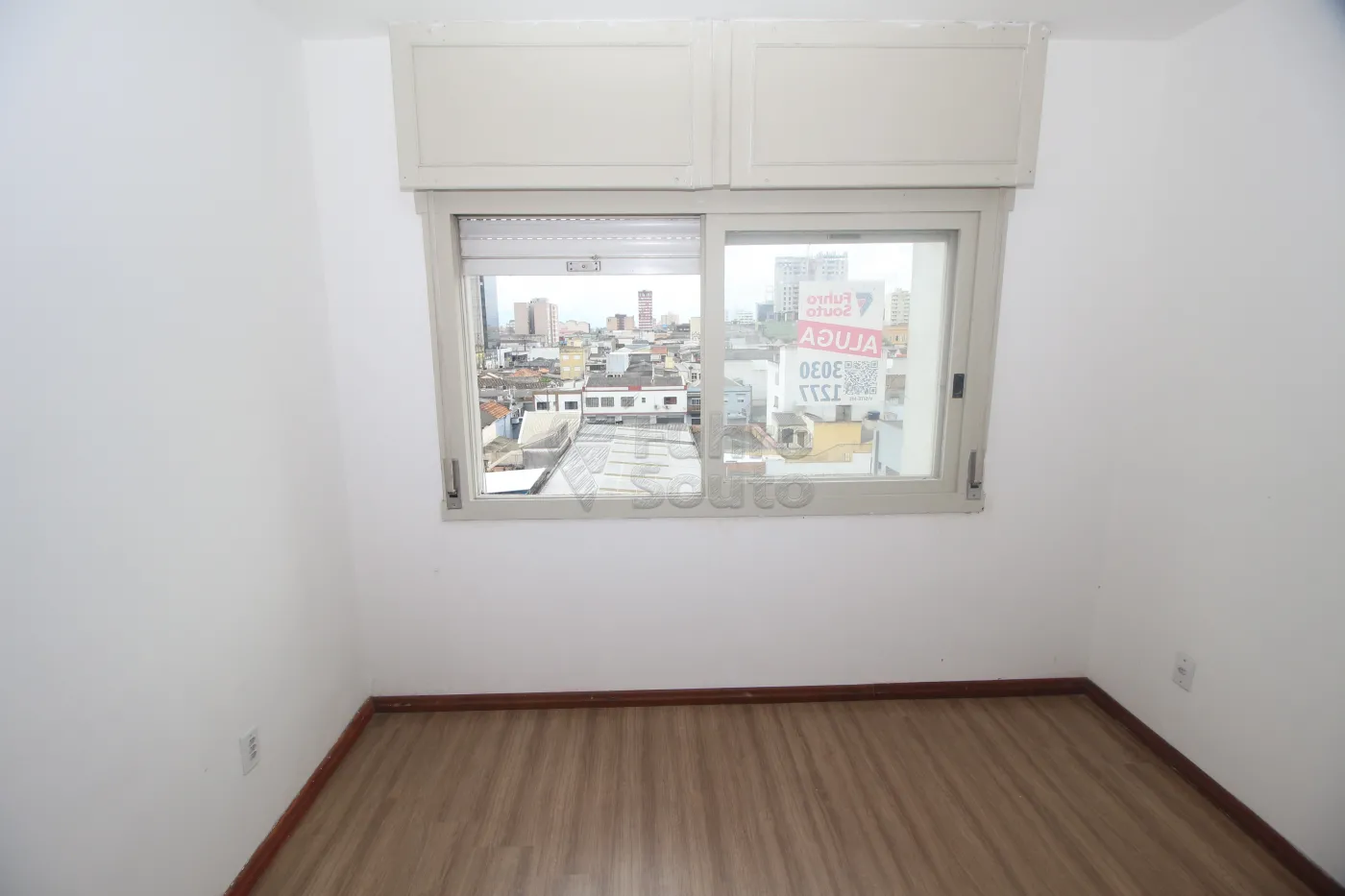 Alugar Apartamento / Padrão em Pelotas R$ 1.600,00 - Foto 7