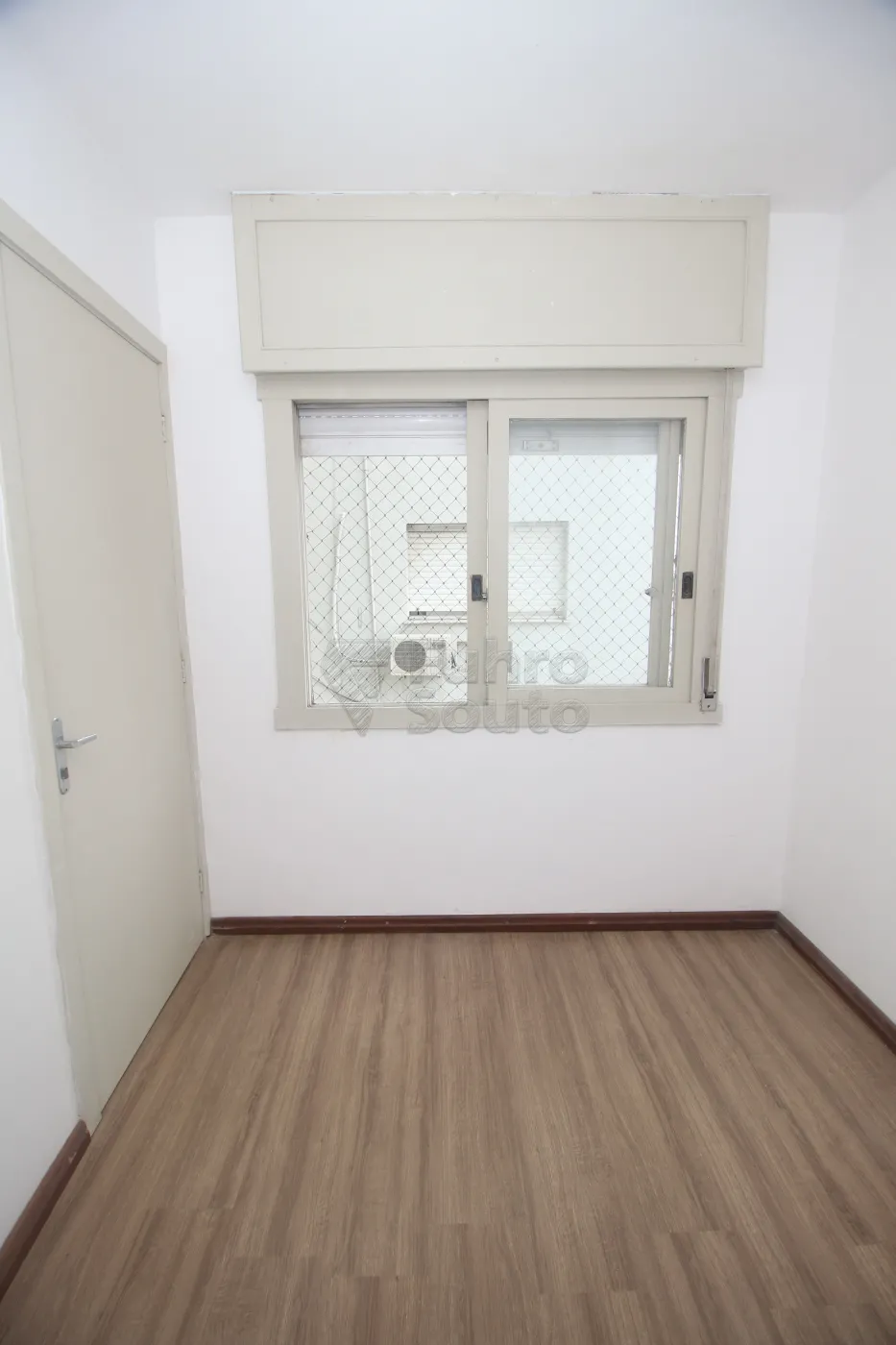 Alugar Apartamento / Padrão em Pelotas R$ 1.600,00 - Foto 21