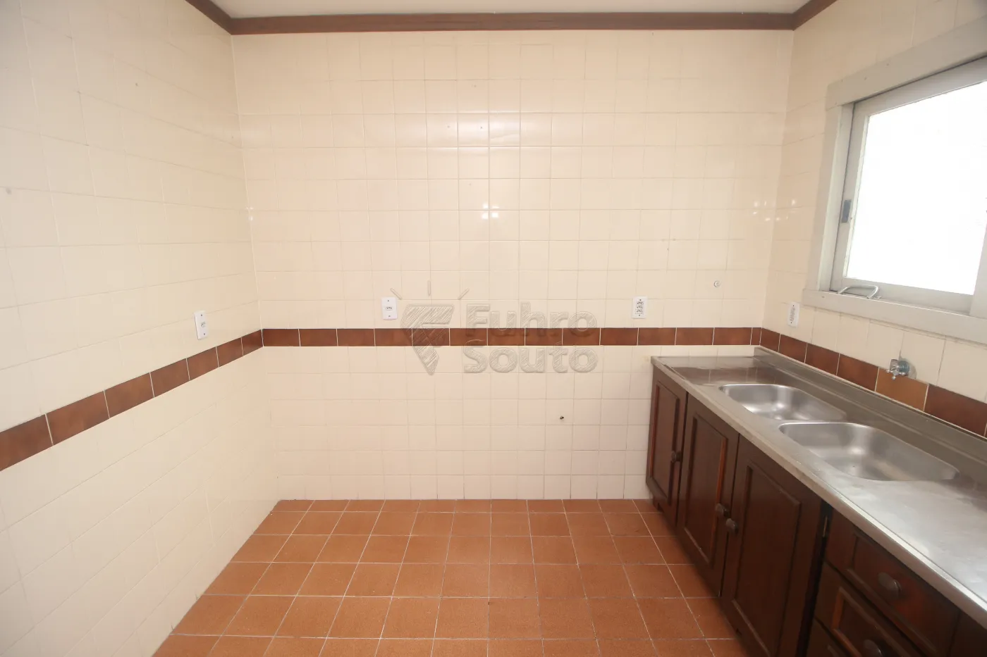 Alugar Apartamento / Padrão em Pelotas R$ 1.600,00 - Foto 30
