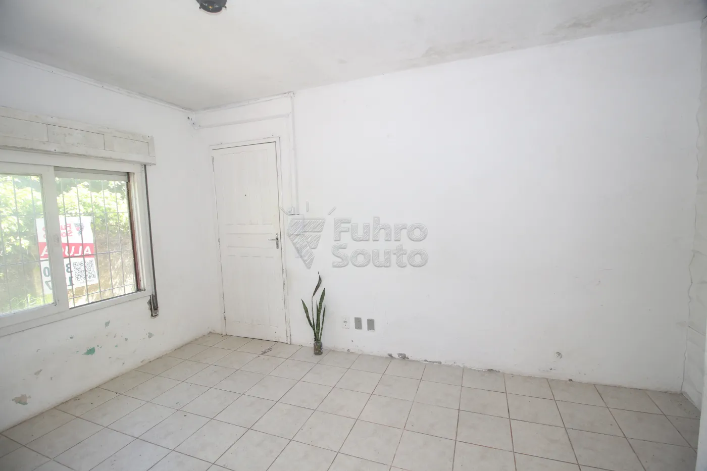 Alugar Apartamento / Fora de Condomínio em Pelotas R$ 850,00 - Foto 4