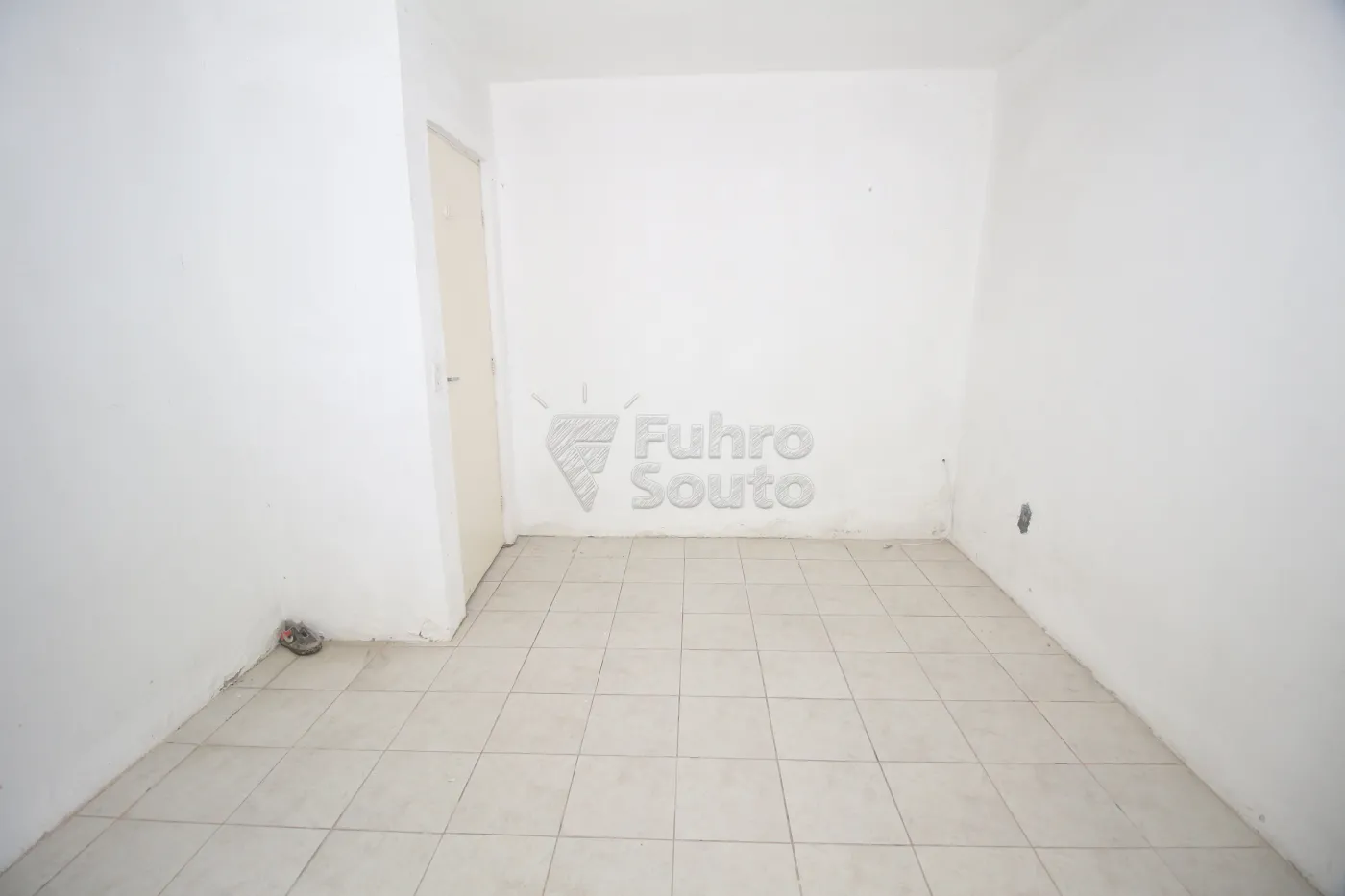 Alugar Apartamento / Fora de Condomínio em Pelotas R$ 850,00 - Foto 18