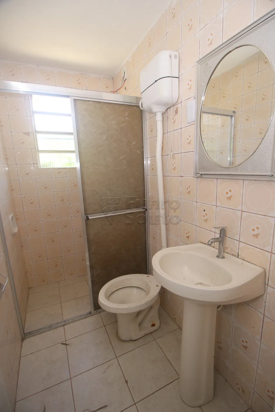 Alugar Apartamento / Fora de Condomínio em Pelotas R$ 850,00 - Foto 25