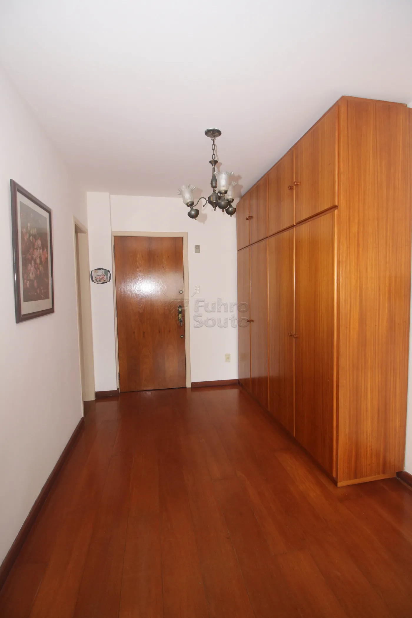 Alugar Apartamento / Kitinete em Pelotas R$ 600,00 - Foto 7