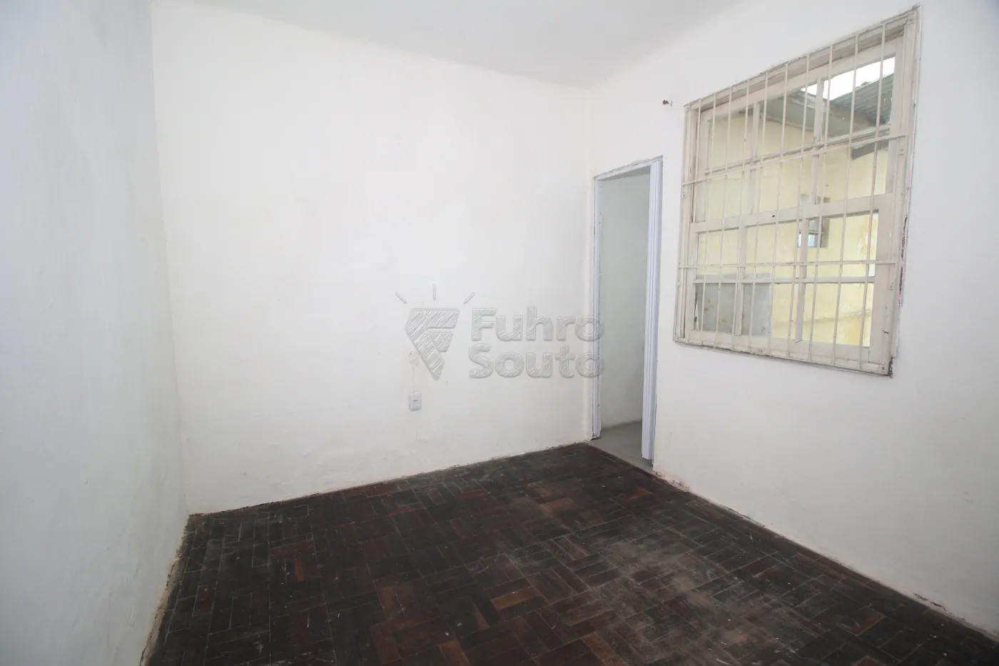 Alugar Casa / Padrão em Pelotas R$ 900,00 - Foto 13