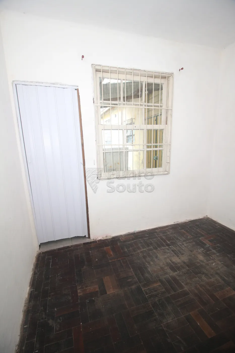 Alugar Casa / Padrão em Pelotas R$ 900,00 - Foto 15