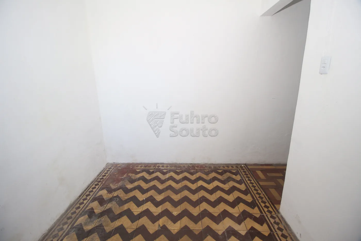 Alugar Casa / Padrão em Pelotas R$ 900,00 - Foto 24