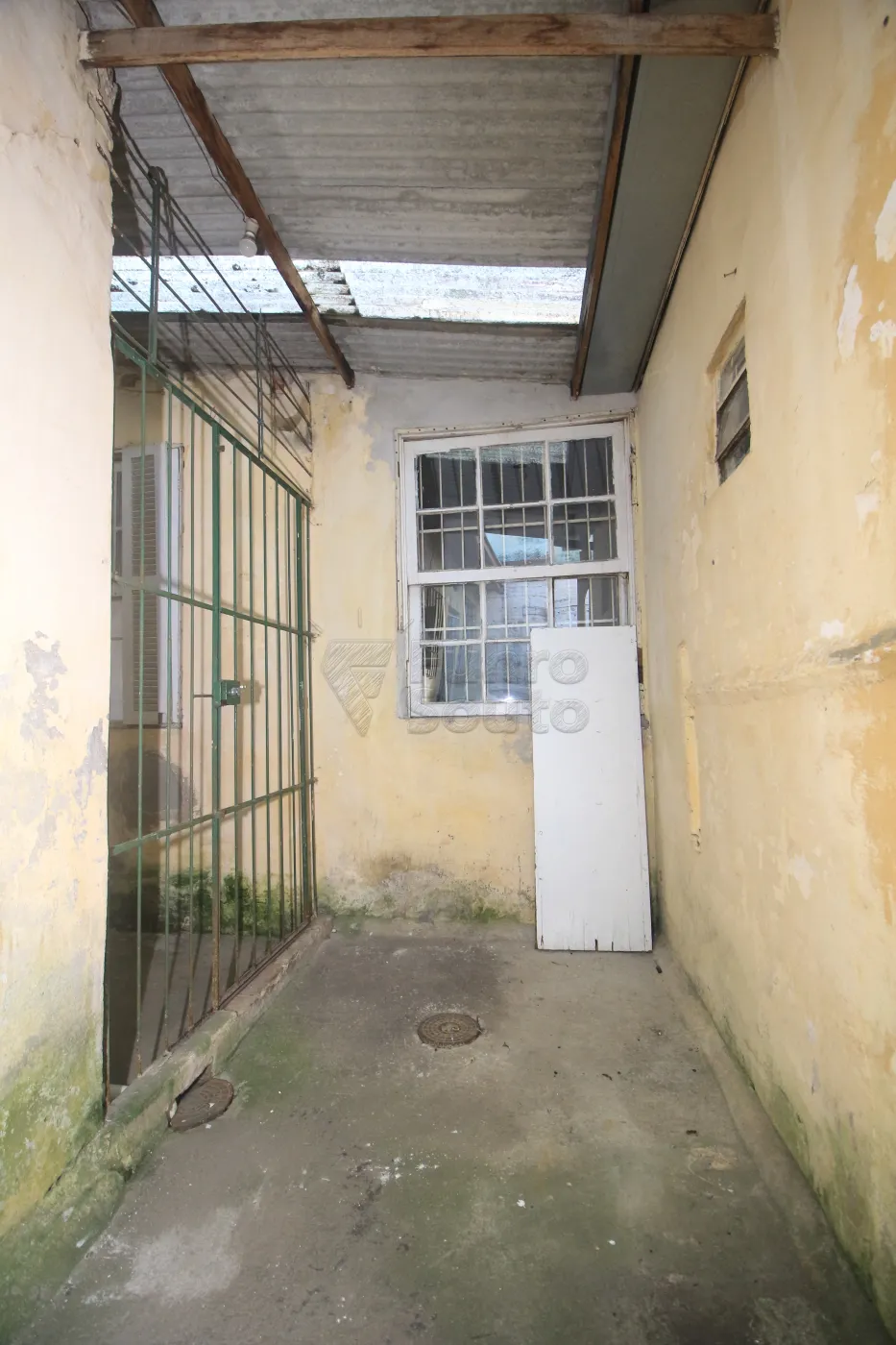 Alugar Casa / Padrão em Pelotas R$ 900,00 - Foto 28