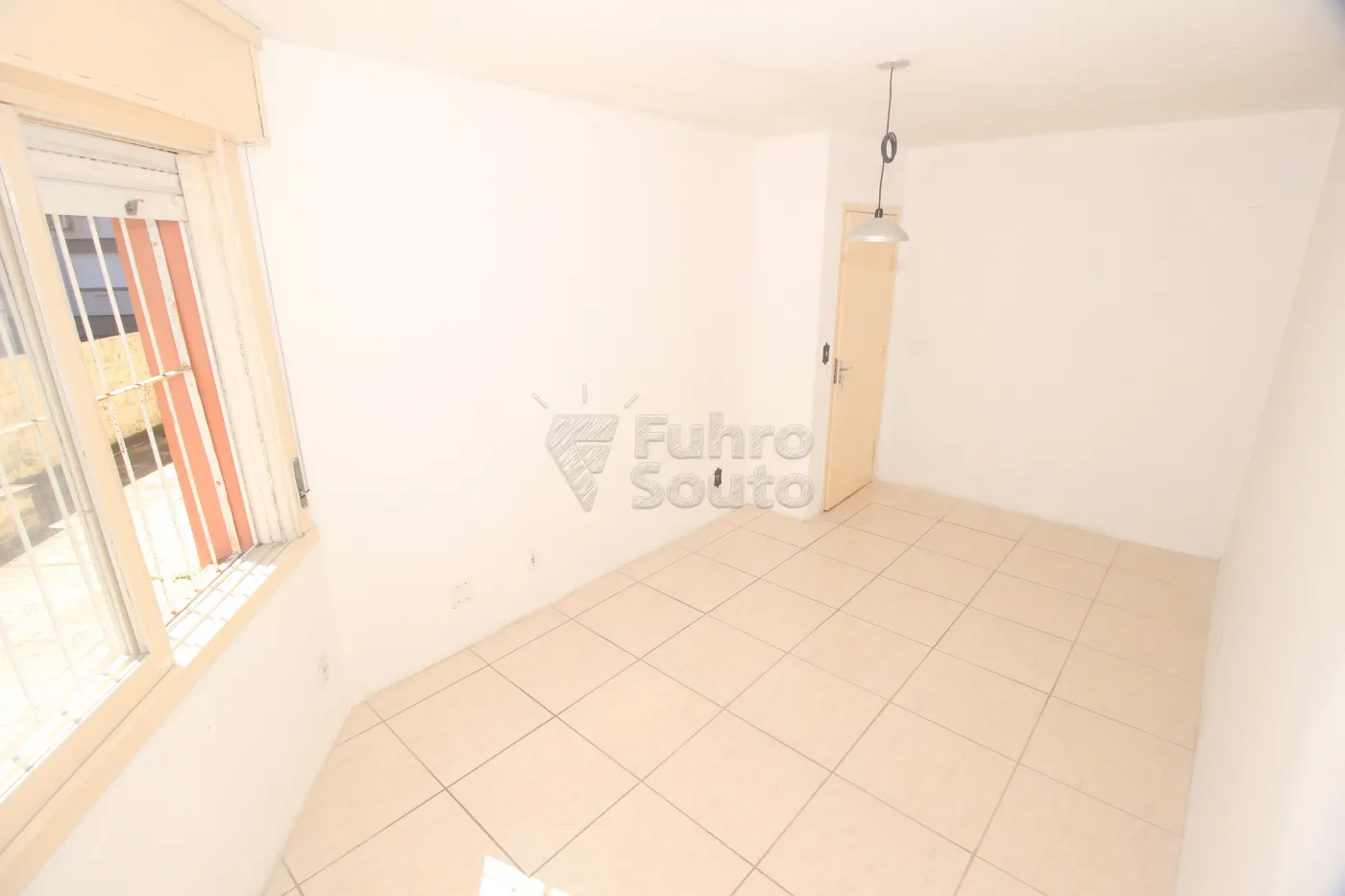 Alugar Apartamento / Padrão em Pelotas R$ 1.000,00 - Foto 12