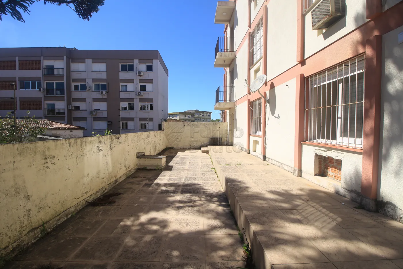 Alugar Apartamento / Padrão em Pelotas R$ 1.000,00 - Foto 22