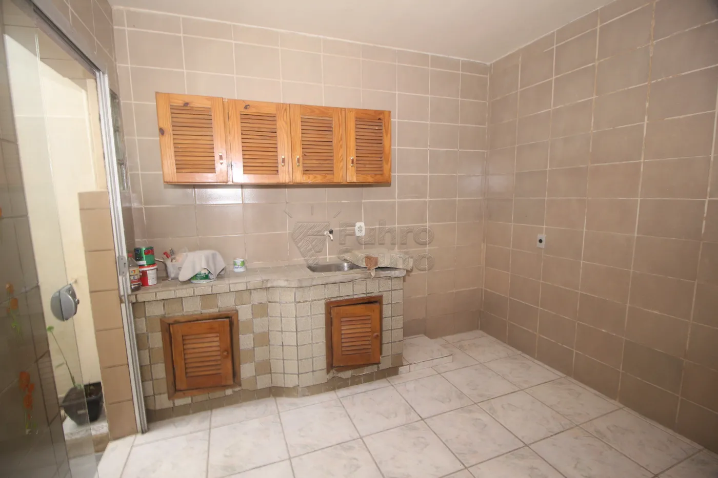 Alugar Casa / Padrão em Pelotas R$ 750,00 - Foto 11